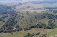 Área de 3.8 alqueires