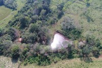 Área de 3.8 alqueires