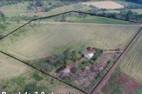 Área de 3.8 alqueires